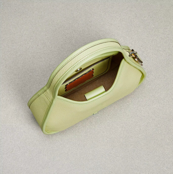 NWT Coach Ergo Bag In Coachtopia Leather - Image 5