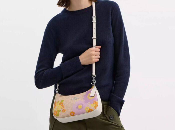 NWT Coach Teri Shoulder Bag In Signature Canvas With Floral Print - Image 2